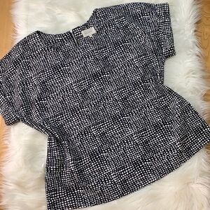 Nordstrom Melloday stretch abstract print top M